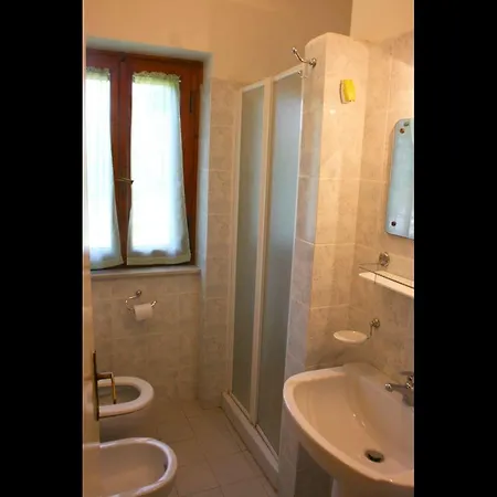 Petrignano Sleeps 10 Pool Air Con Wifi Willa Petrignano Del Lago