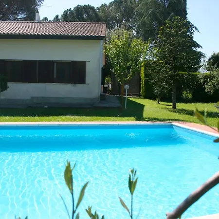 Petrignano Sleeps 10 Pool Air Con Wifi *