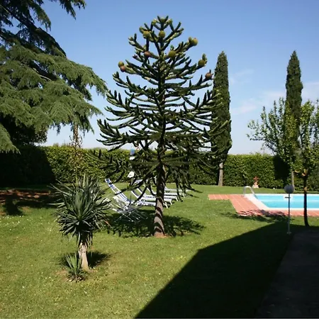 Petrignano Sleeps 10 Pool Air Con Wifi *
