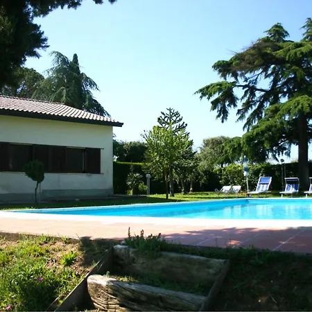 Petrignano Sleeps 10 Pool Air Con Wifi Petrignano Del Lago