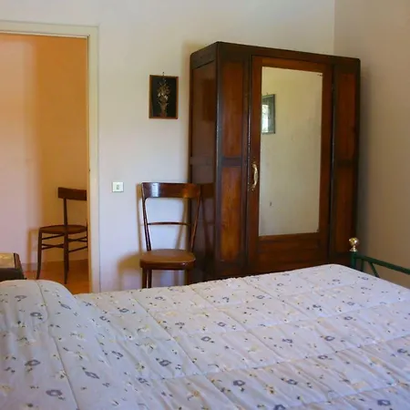 Petrignano Sleeps 10 Pool Air Con Wifi וילה *